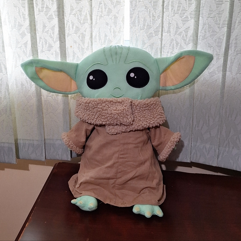 Star Wars The Mandelorian Baby Yoda The Child Plush